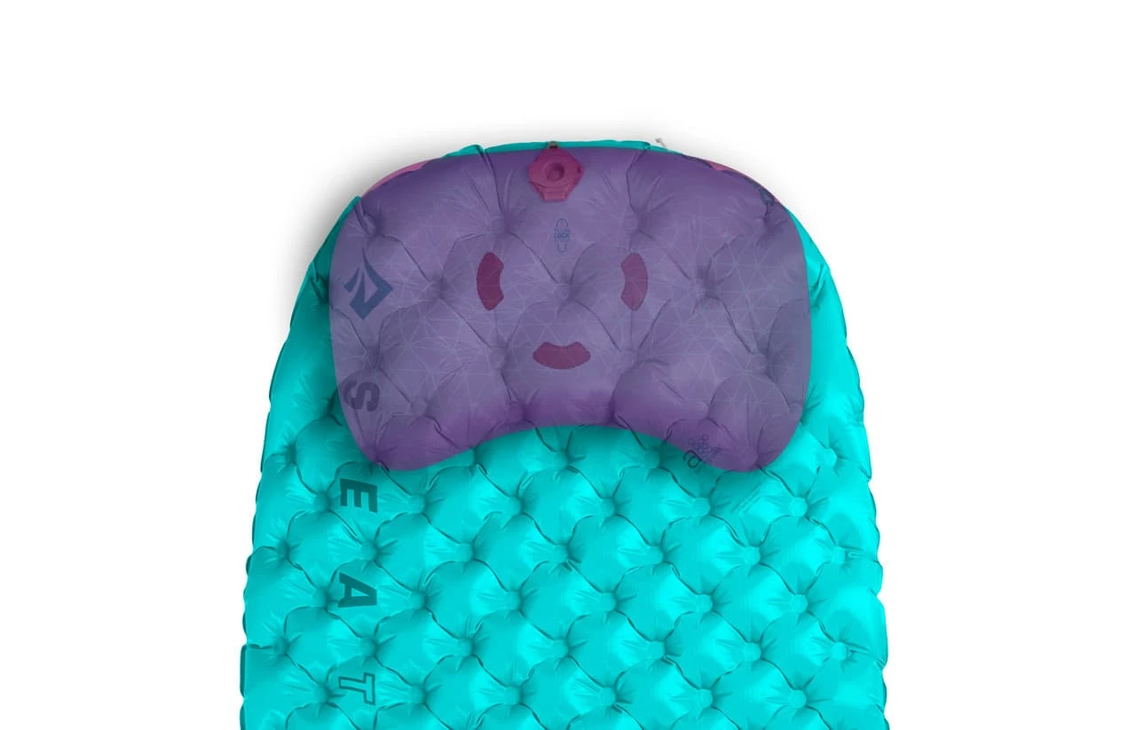 Sea To Summit Comfort Light Insulated Sleeping Pad - Women's 2 Sea To Summit Comfort Light Insulated Sleeping Pad - Women's - Image 2