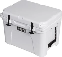 Yeti Tundra 35 Hard Cooler 21 Yeti Tundra 35 Hard Cooler -Outdoor Camping Shop image 3631